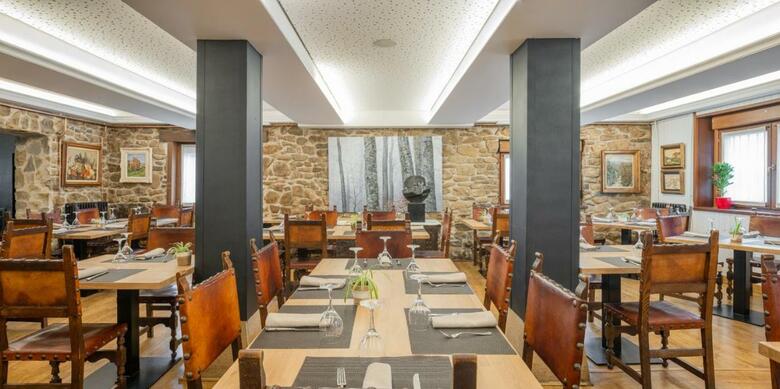 Hostal Izar-ondo