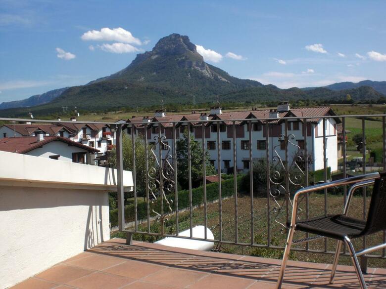 Hostal Izar-ondo