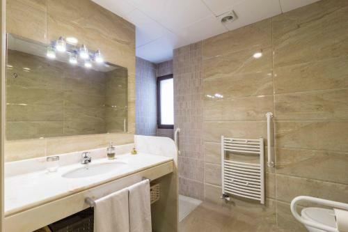 Apartamentos Salmerones