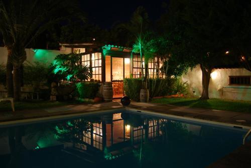Hotel Alojamientos El Tejado
