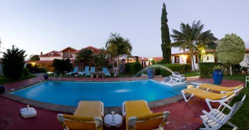 Hotel Alojamientos El Tejado