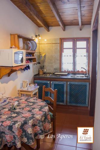 Hotel Alojamientos El Tejado