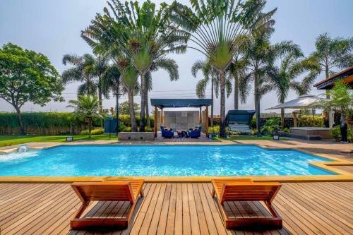 Villa Stayvista At Ivory & Stone