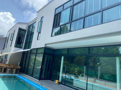 Harmony?pool Villa?380 Square)