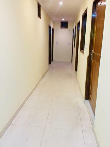 Hotel The Sehrawat Inn