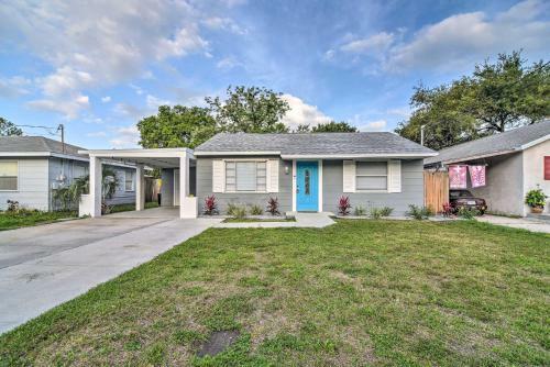 Clearwater Seaside Bungalow Patio And Grill!