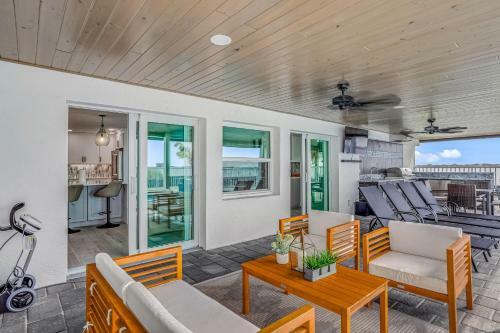 Waterfront Cape Coast Retreat