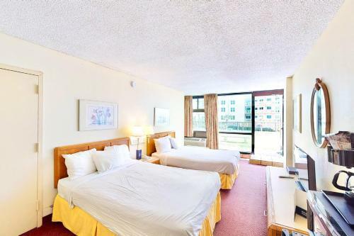 Oceanside Inn 209