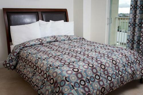 Hotel South River Suites