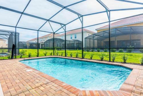 Fabulous Home With Pool At Solterra Resort St5501