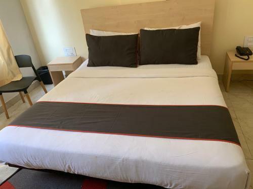 Hotel Ashirwad Inn