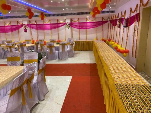 Hotel Ashirwad Inn