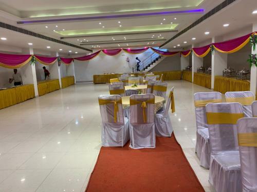 Hotel Ashirwad Inn