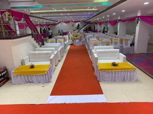 Hotel Ashirwad Inn