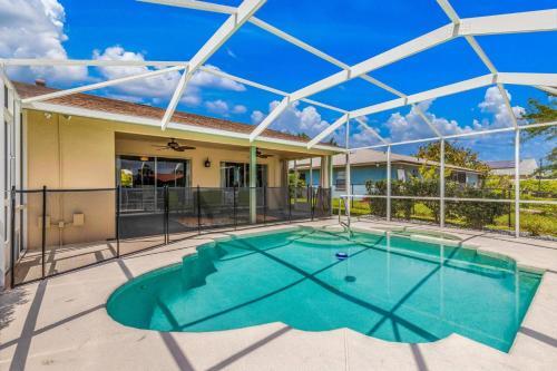 Fleming Ct Pool Home - Palm Coast