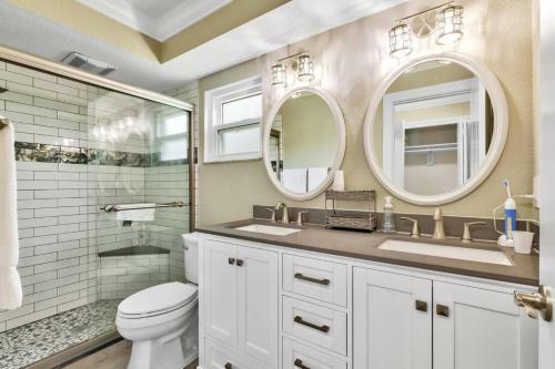 Fleming Ct Pool Home - Palm Coast