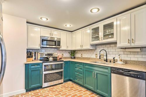 Bright Tampa Home With Stunning Backyard Oasis!