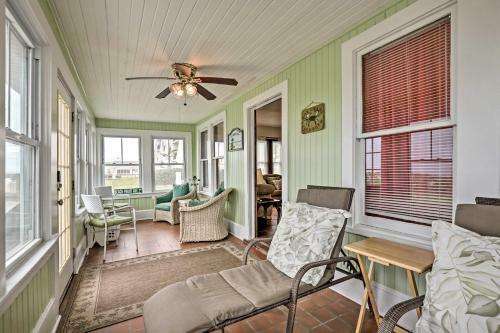 Coastal Getaway - Walk To St Augustine Beach!