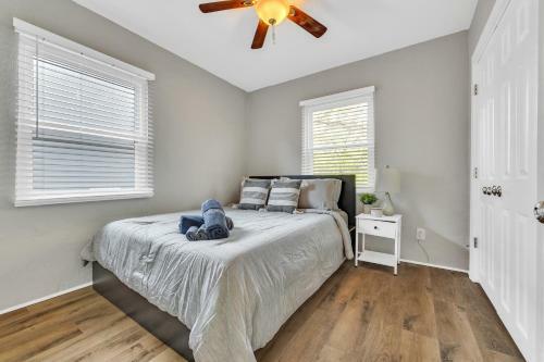 Reno'd 2 Bedroom, Less Than A Mile From Atl Zoo!
