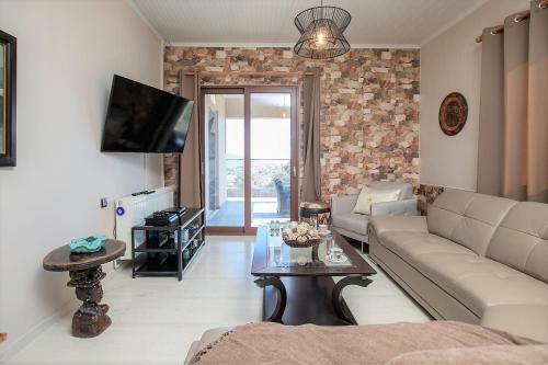 Villa Sophia , 3 Bedrooms , 6 Persons