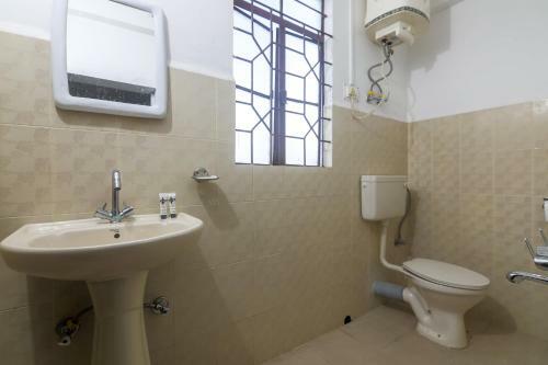 Hotel Oyo 29541 Seven Triap