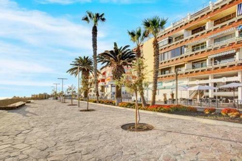 Beautiful 1-bed Apartment In Playa San Juan