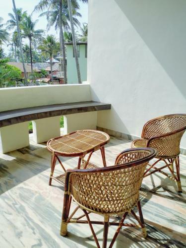 Hotel Waves Varkala