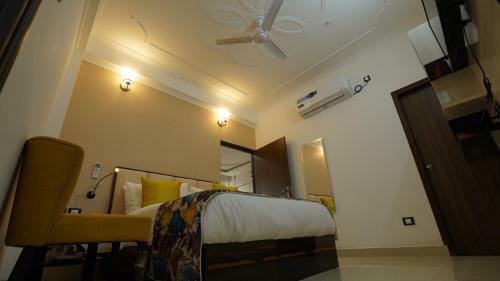 Apartamento M K Hotel And Restaurant