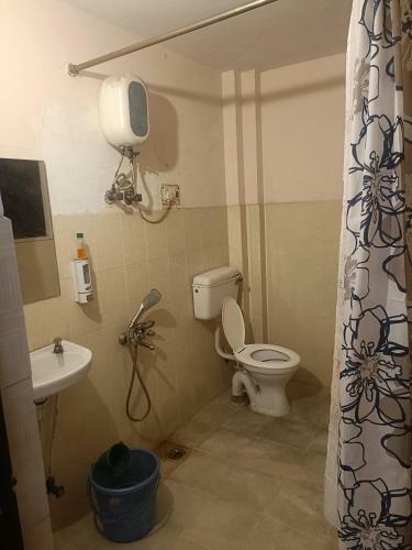 Hotel Oyo 87974 Kary Residency