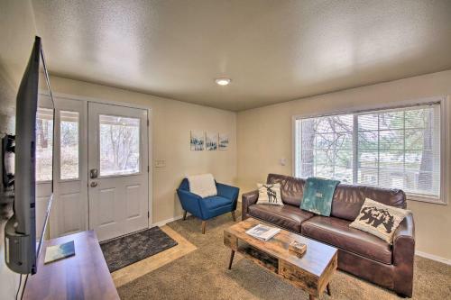 Pet-friendly Abode About 5 Mi To Sandpoint Beach!