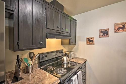 Pet-friendly Abode About 5 Mi To Sandpoint Beach!