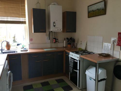Homely 2-bed Apartment In Combe Martin