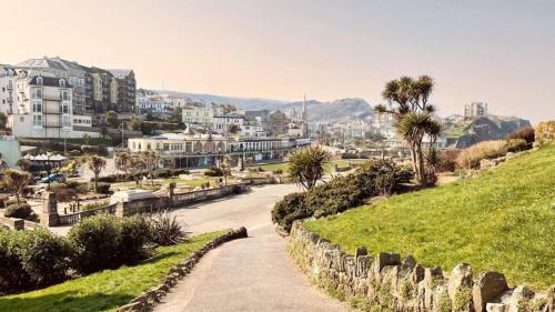 Cosy Apartment Close To Tunnels Beaches