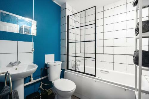 Spacious & Trendy Studio Apartment In Maidstone