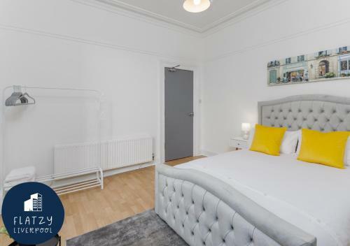 Flatzy - 6 Bed Oasis Close To Football Stadiums