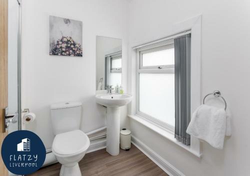 Flatzy - 6 Bed Oasis Close To Football Stadiums