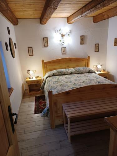 Hostal Borgata Lirola