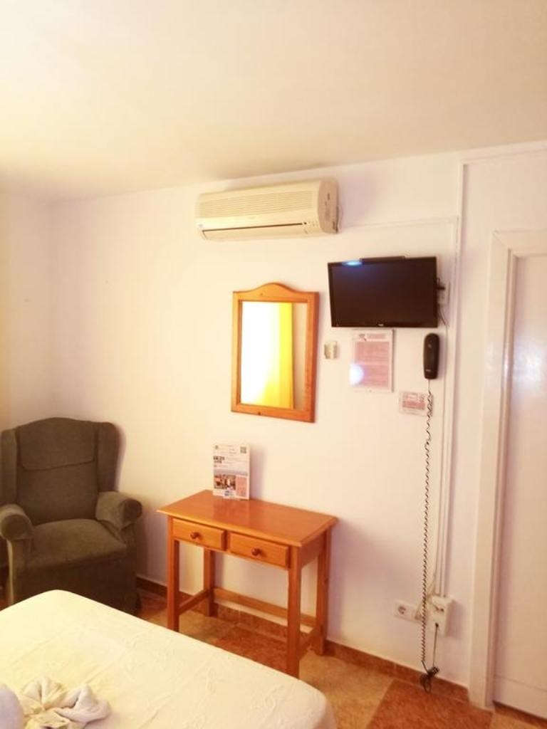 Hostal Virgen Del Rocio II
