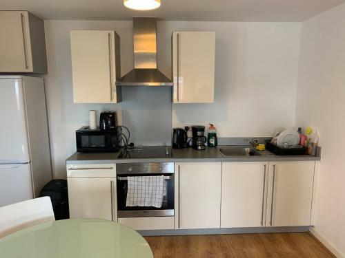 Immaculate 2-bed Apartment In Manchester