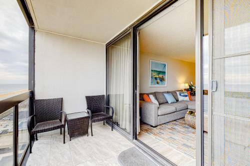 Golden Sands 1107