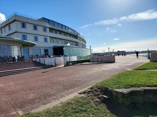 Refurbished Apartment In Morecambe Near The Sea