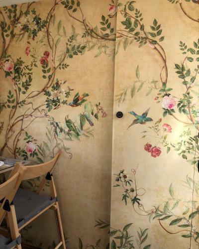 Down The Garden Path Vintage Caravan B&B