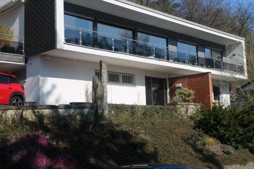 Bed & Breakfast Gro�z�giges Zimmer Mit Waldblick