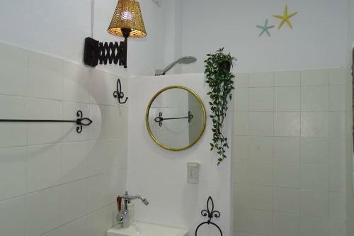 Captivating 1-bed Apartment In Pinos Genil