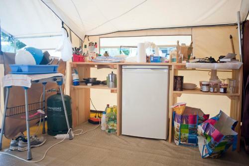 Camping Les Routes De Provence