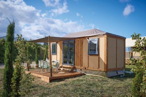 Camping Les Routes De Provence