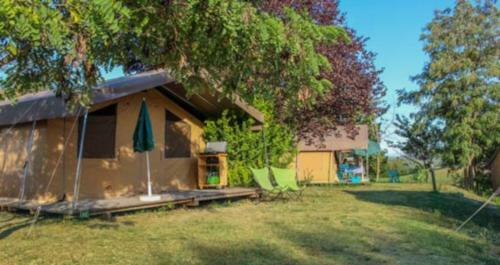 Camping Les Routes De Provence