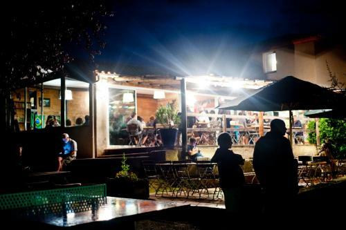 Camping Les Routes De Provence