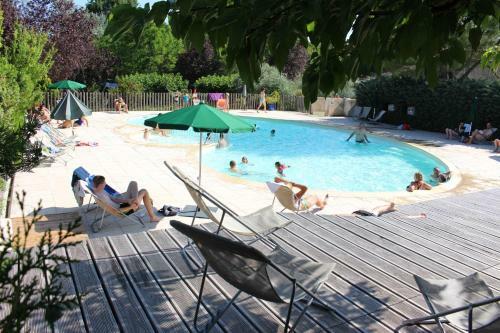 Camping Les Routes De Provence