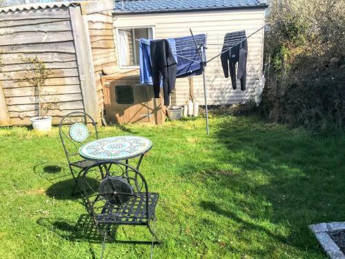 Cosy Quiet Static Caravan Mawgan Porth St Eval